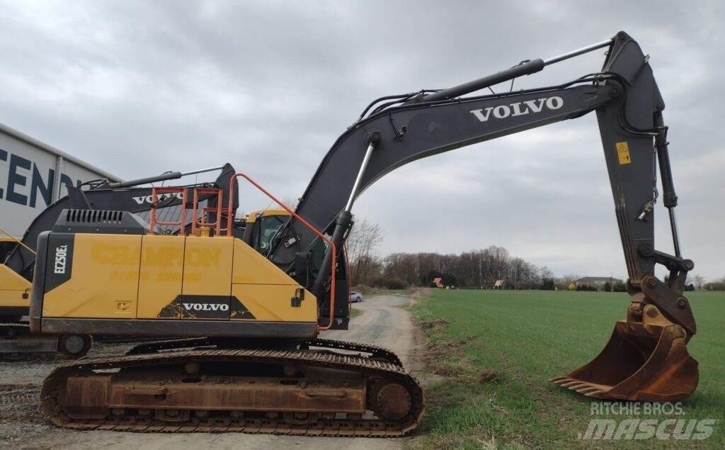 Volvo EC250EL Crawler excavators