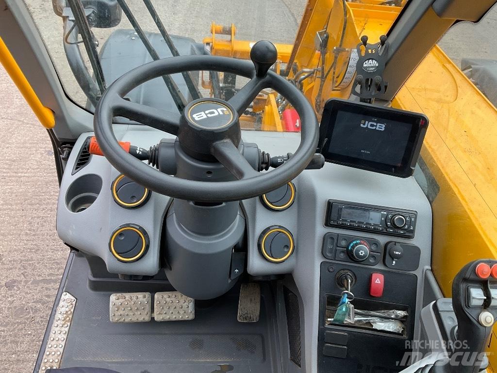 JCB 542 70 AGRI XTRA Telehandlers