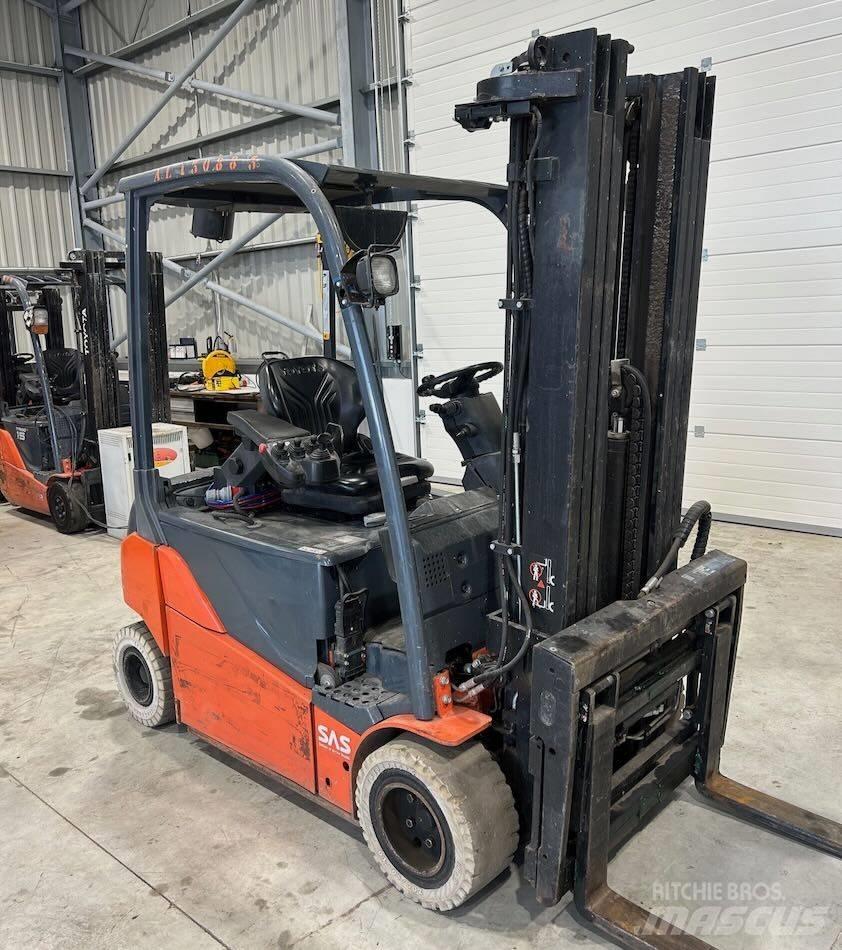 Toyota 8 FBMT 16 Electric forklift trucks