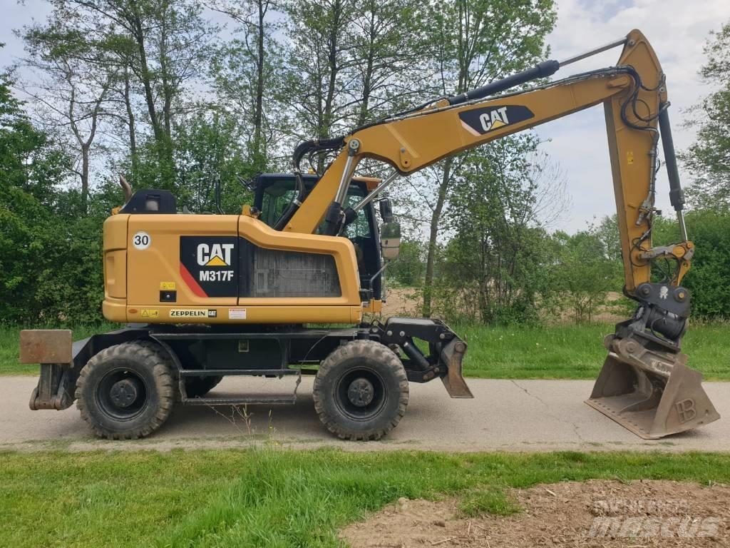 CAT M 317 F Wheeled excavators