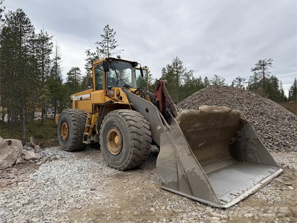 Volvo L220D Wheel loaders
