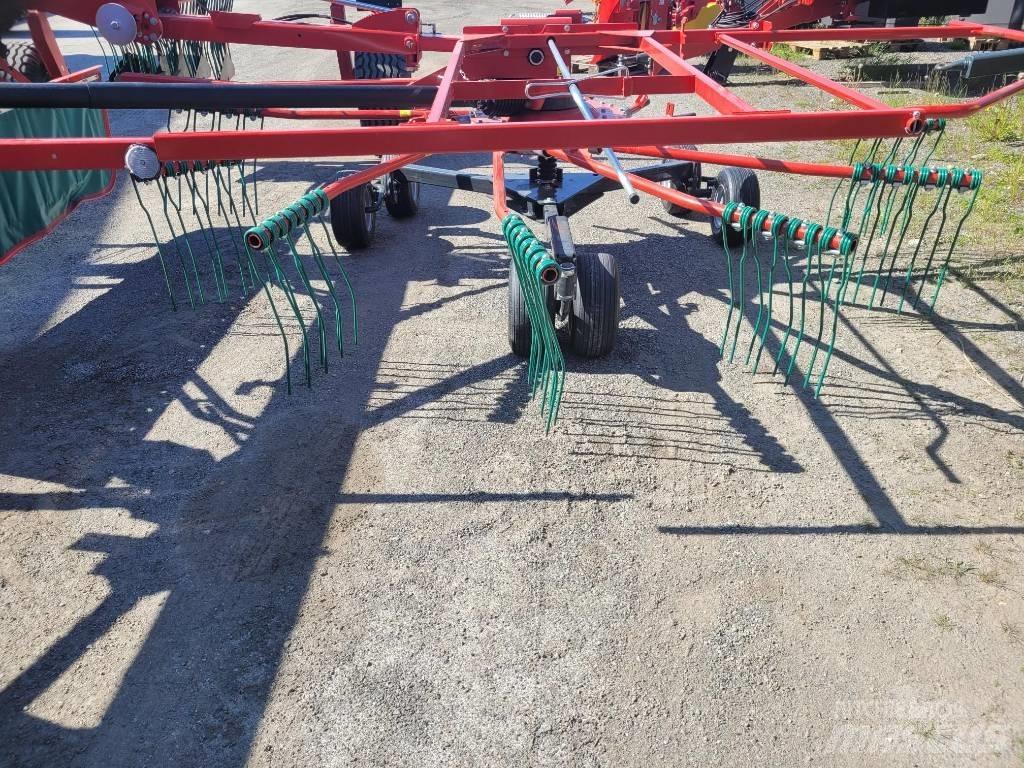 Kverneland 9584C Windrowers