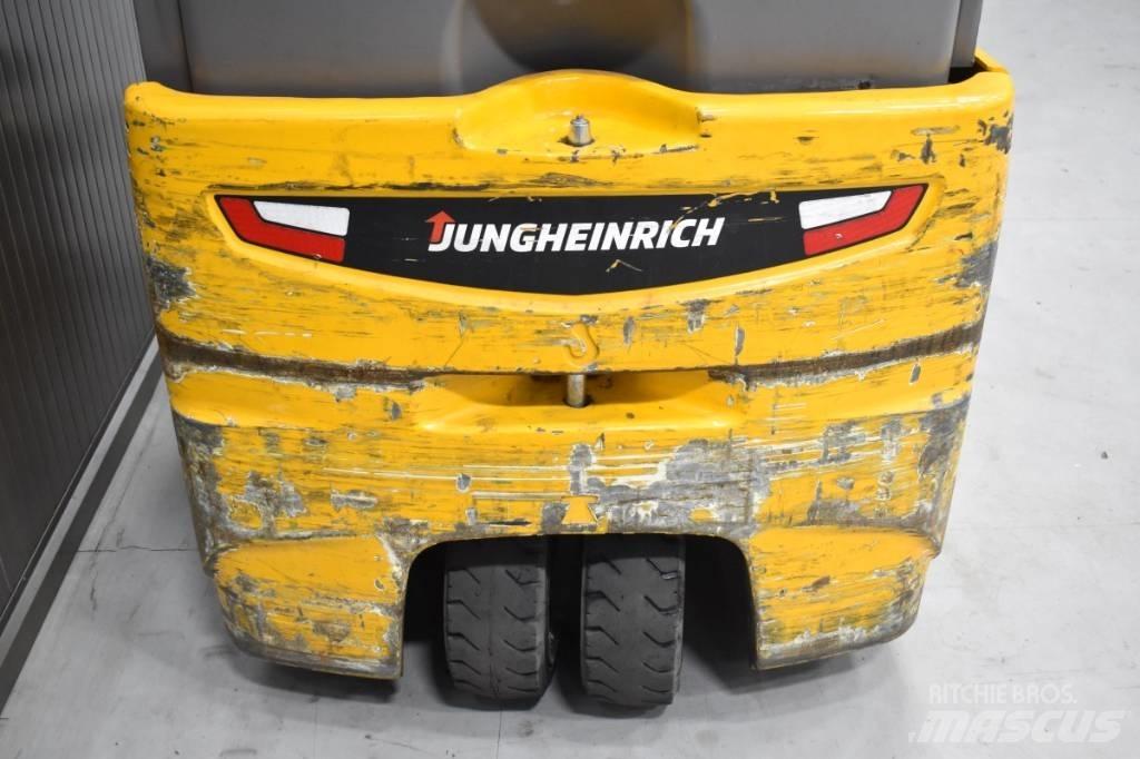 Jungheinrich EFG 215 Electric forklift trucks