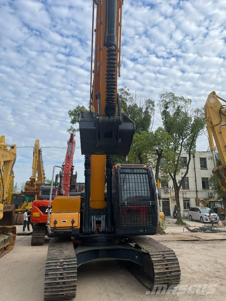 Hyundai 220LC-9S Mini excavators  7t - 12t