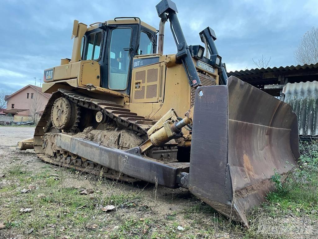 CAT D 6 T XL Crawler dozers