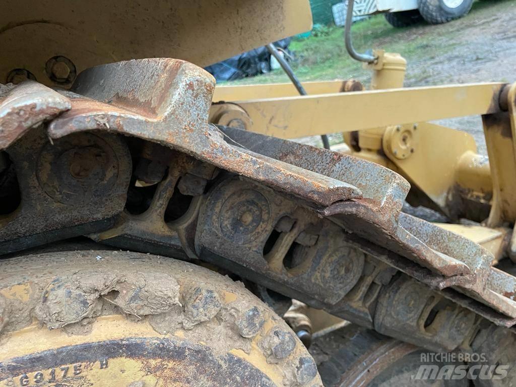 CAT D 6 T XL Crawler dozers