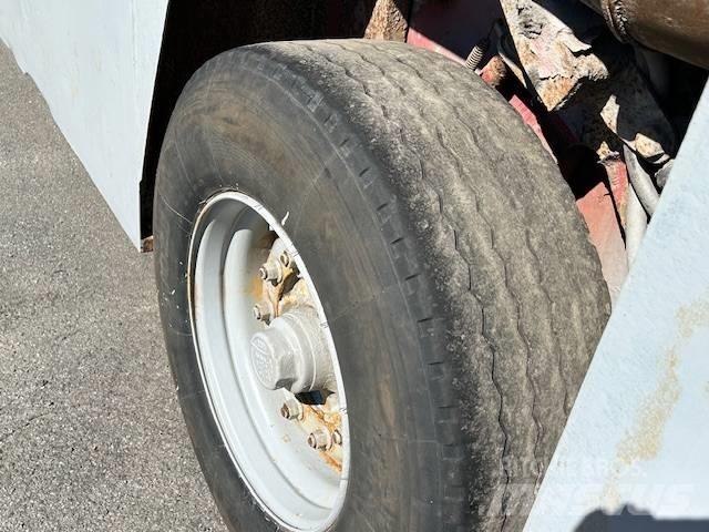 Orthaus OGT 24/B Flatbed/Dropside semi-trailers