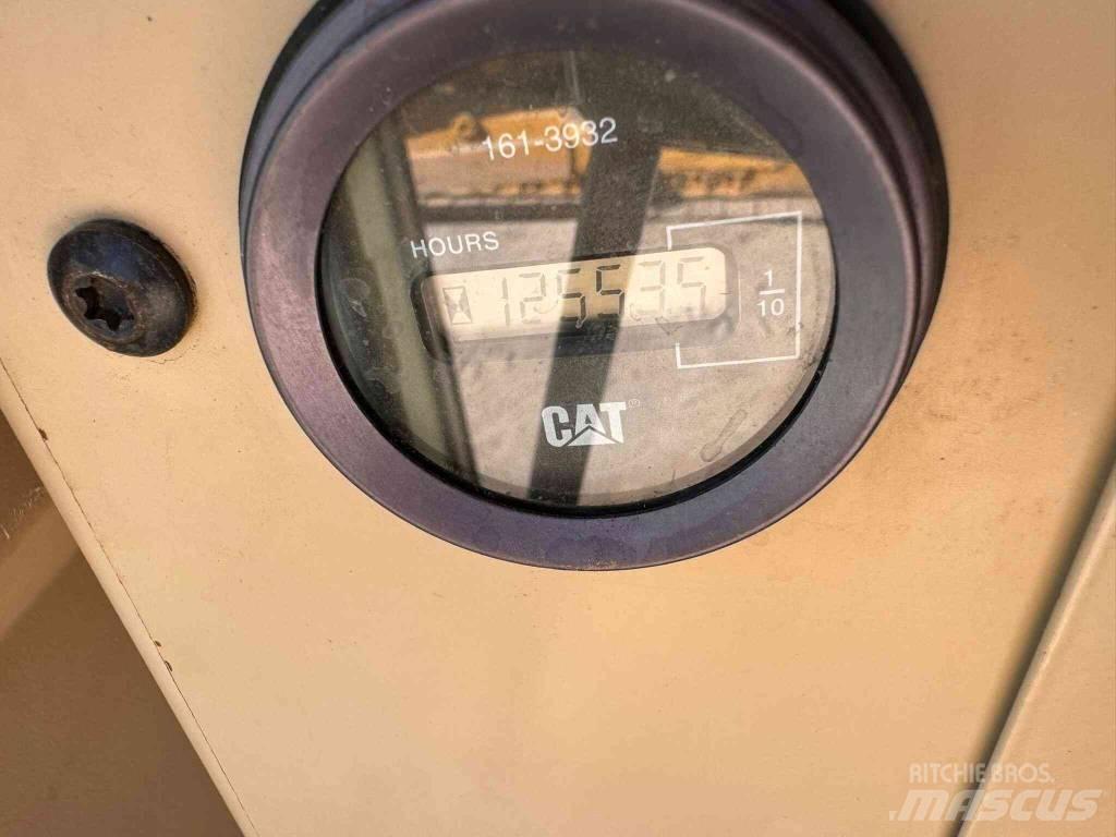 CAT 140 H Graders