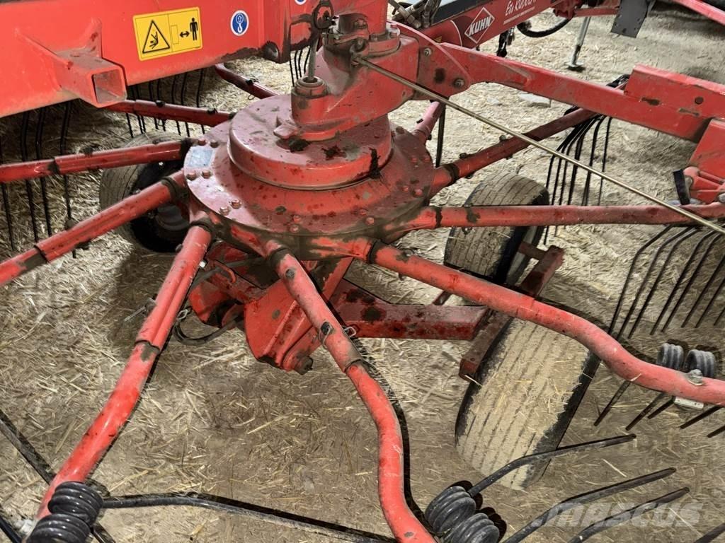 Kuhn GA 6632 + Windrowers