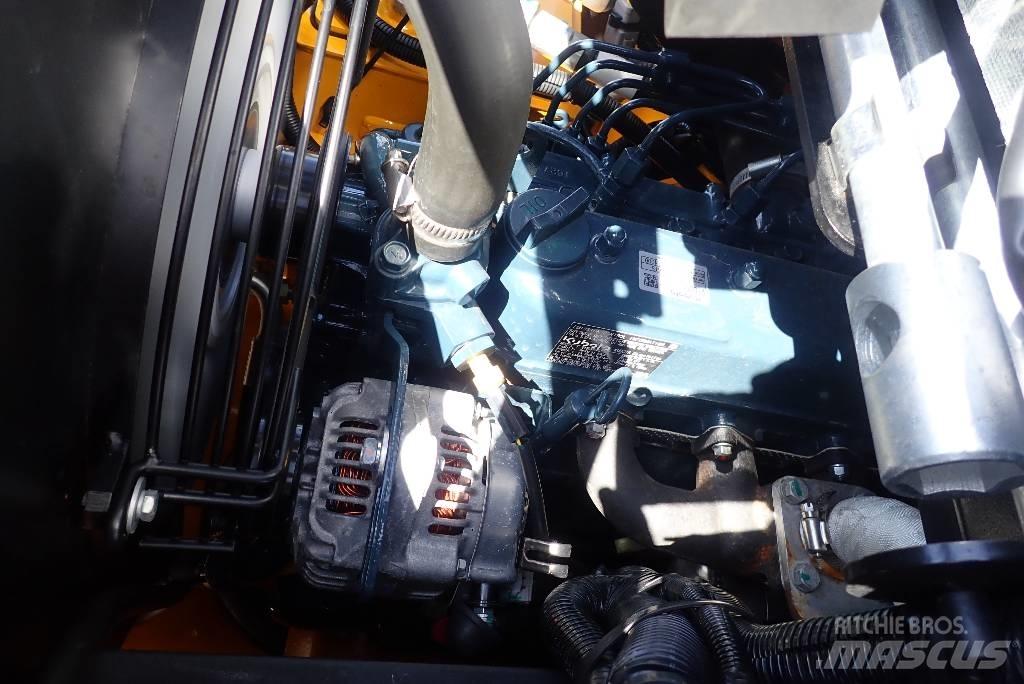 JCB 403 Multi-purpose loaders