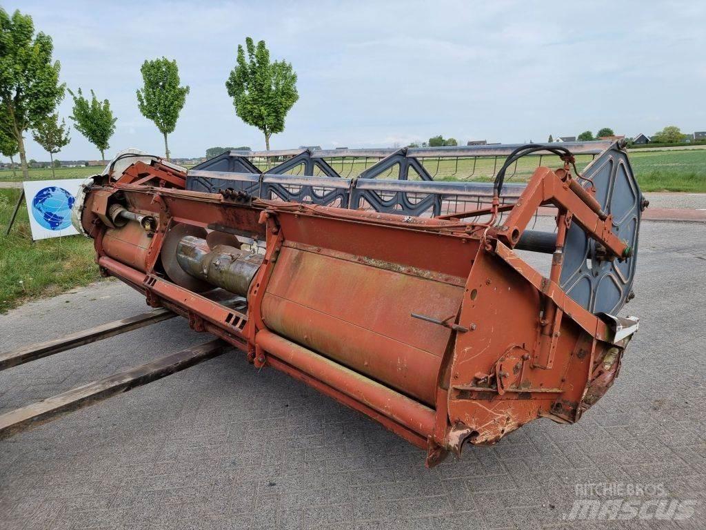 Laverda 3500 Combine harvesters