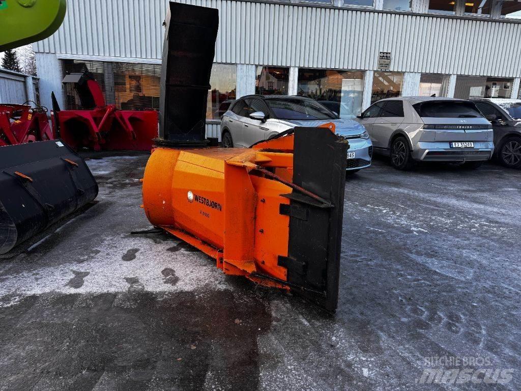  Westbjörn V-2450 Snow throwers