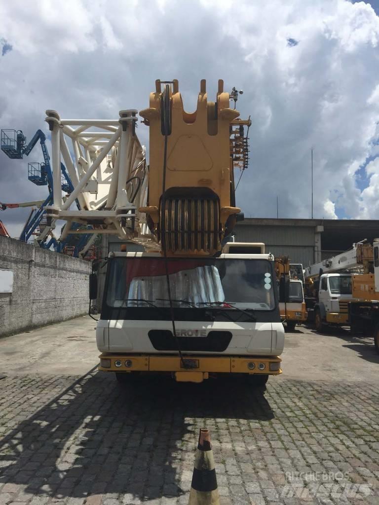 Grove GMK 6220 All terrain cranes