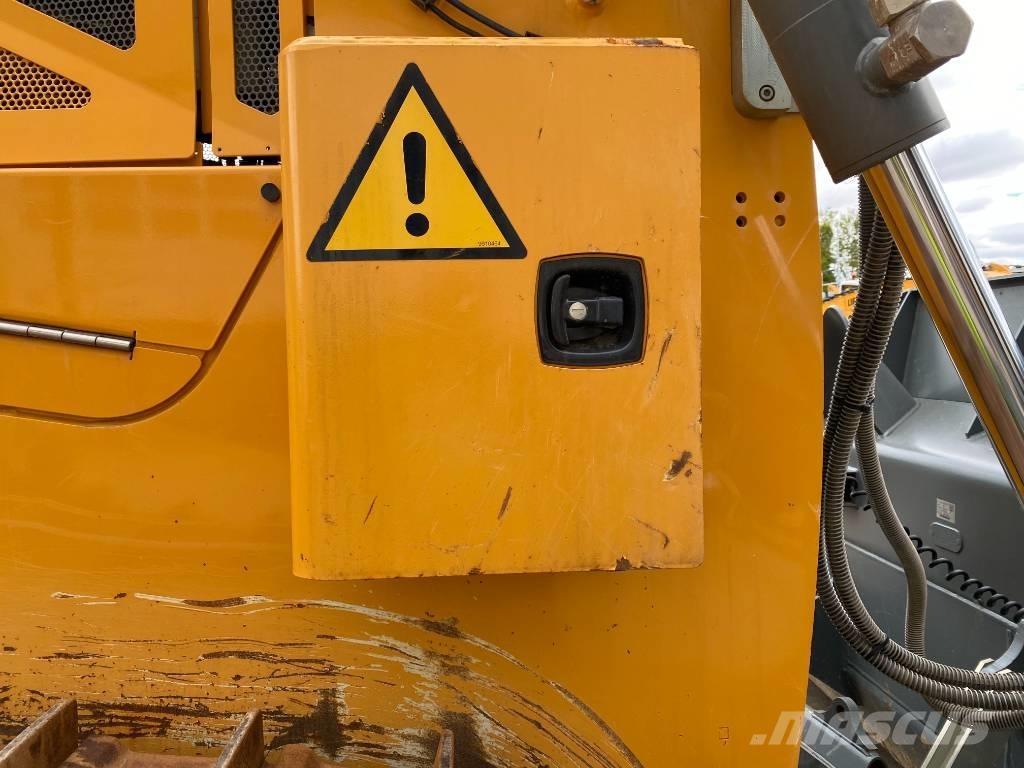 Liebherr PR 746 Crawler dozers