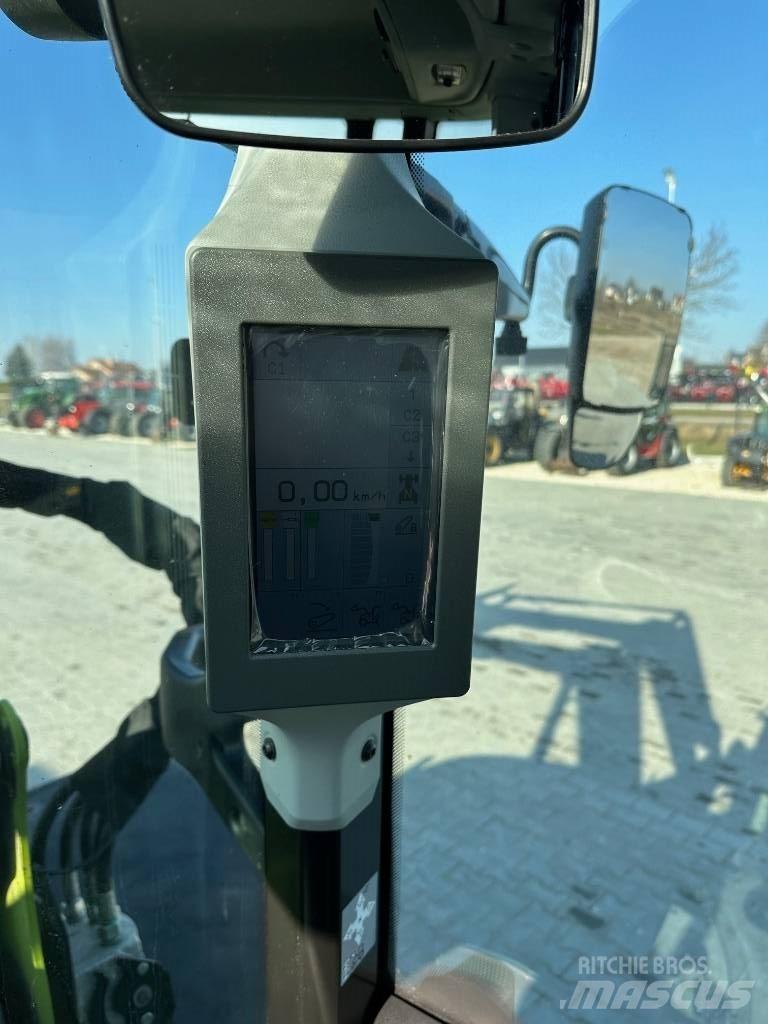 CLAAS Arion 460 CIS Tractors
