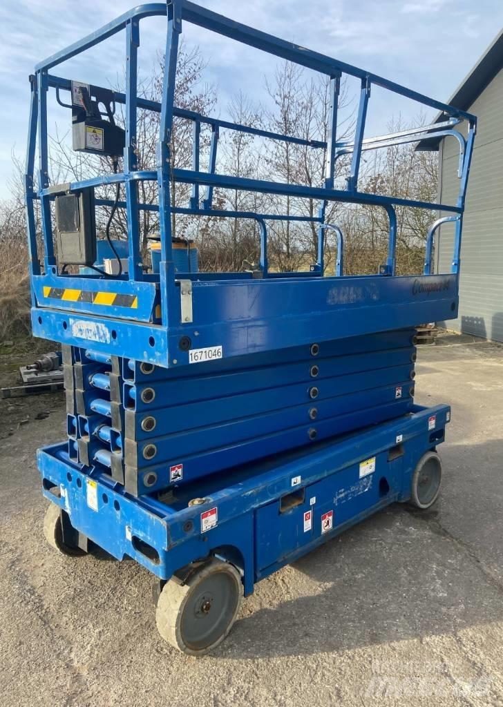 Haulotte Compact 14 Scissor lifts