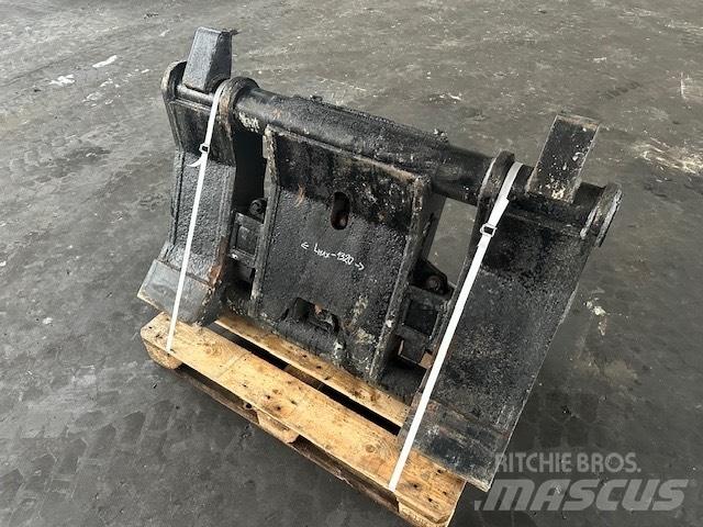 CAT 966 SZYBKOZŁACZE Buckets