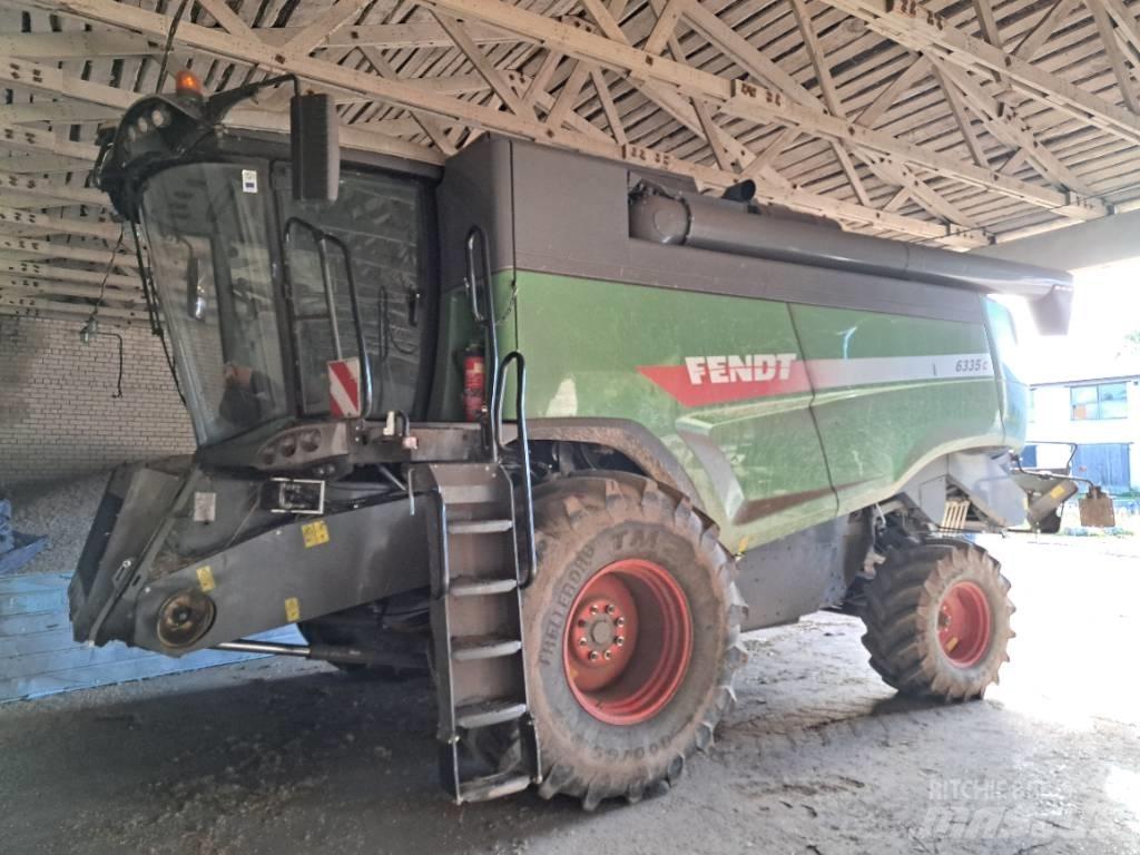Fendt 6335 C Combine harvesters