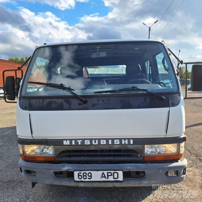 Mitsubishi Canter Truck mounted cranes