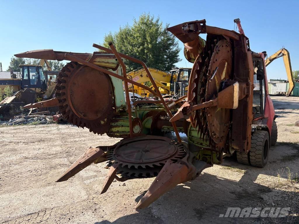 CLAAS RU 450 Forage harvesters
