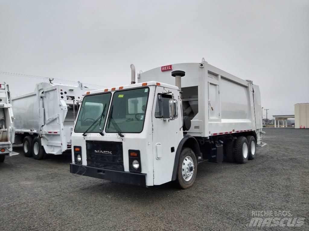 Mack LE613 Waste trucks