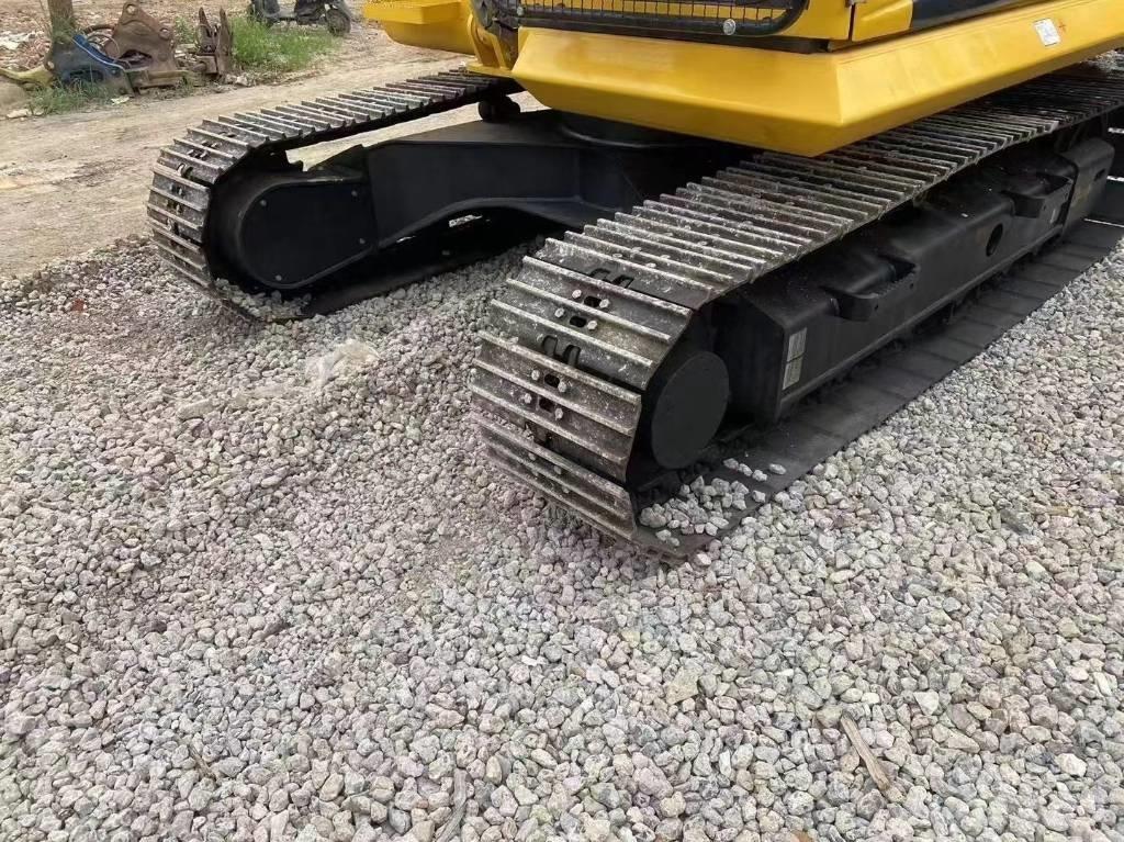 Komatsu PC 130 LC Crawler excavators