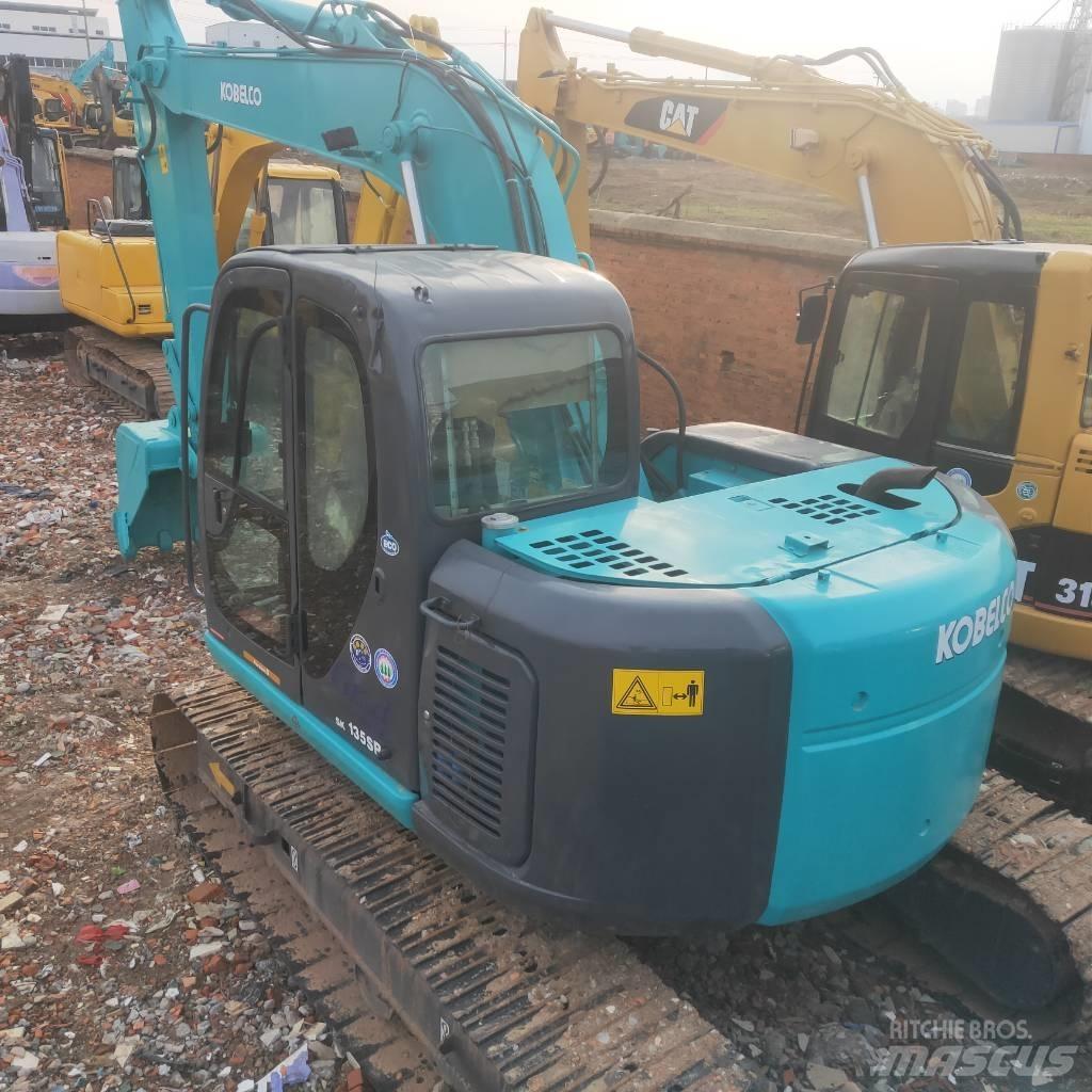 Kobelco SK 135 SR Crawler excavators