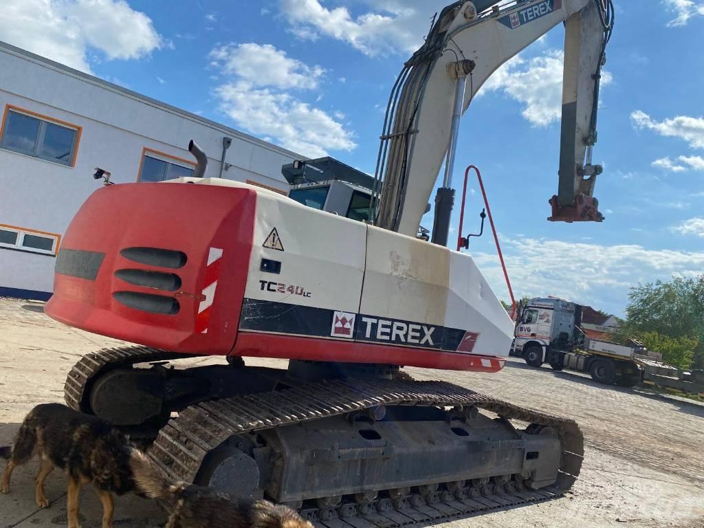 Terex TC240LC Crawler excavators
