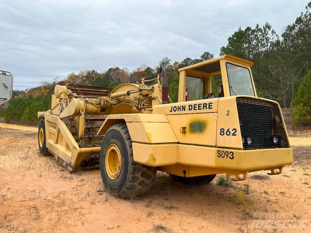 DEERE 862 Scrapers