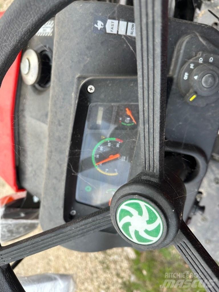  FIELDTRACK 180D Tractors