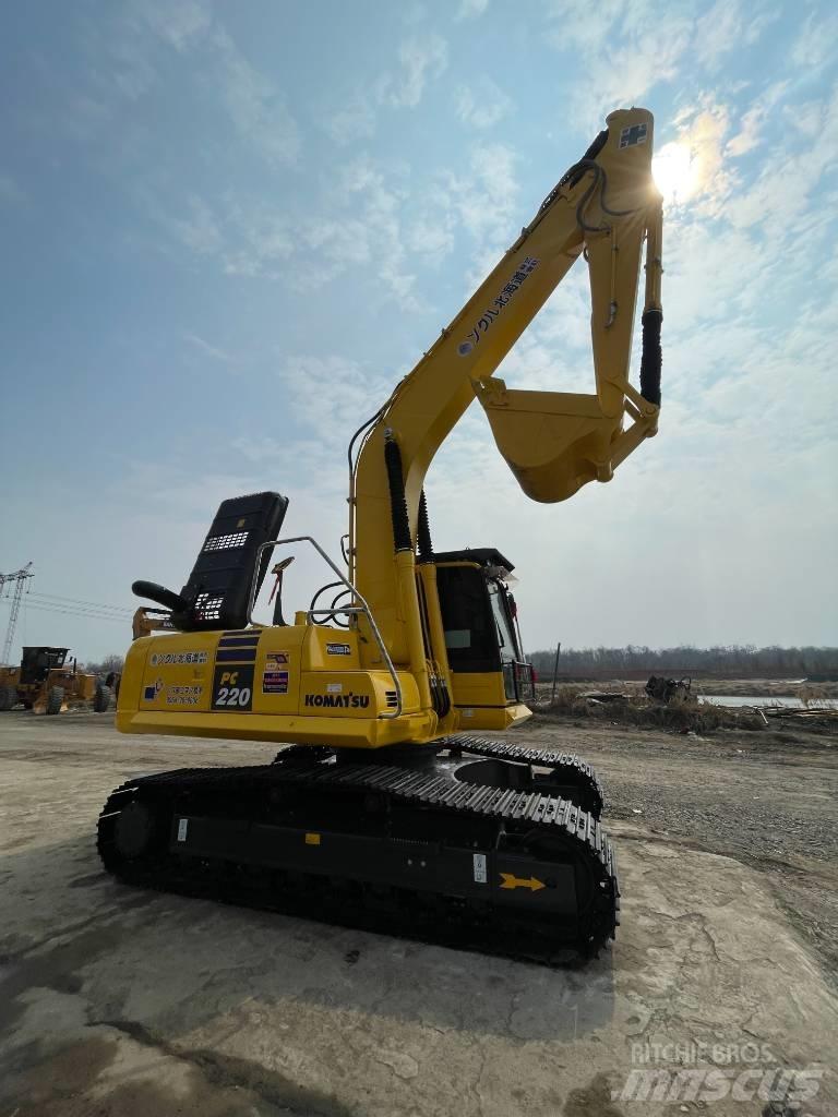 Komatsu PC 220 Crawler excavators