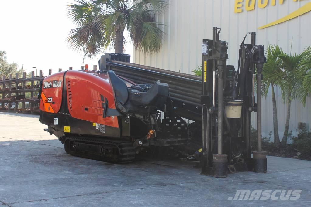 Ditch Witch JT20 Horizontal drilling rigs