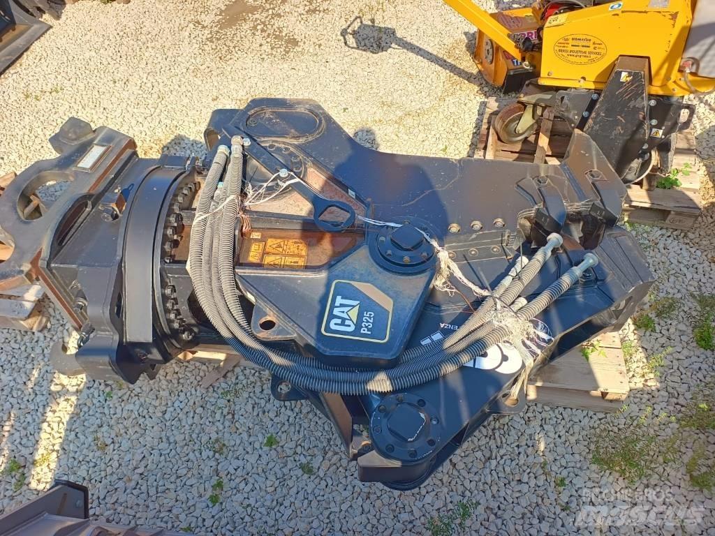 CAT P325 Grapples
