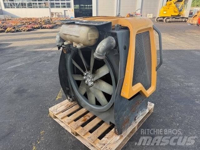 Liebherr L 556 Radiators