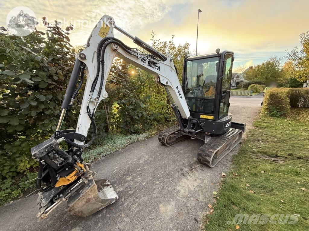 Bobcat E 27 + Släp Mini excavators < 7t (Mini diggers)