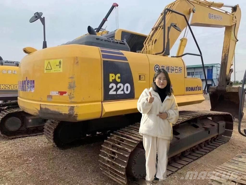 Komatsu PC 220-8 Crawler excavators