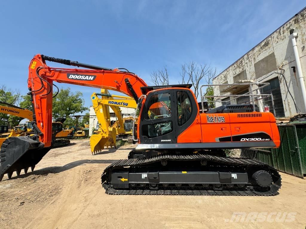 Doosan DX 300 LC-9S Crawler excavators