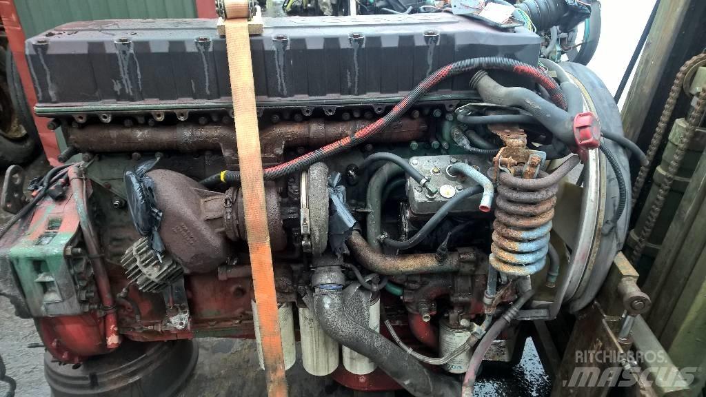 Volvo D12 Engines