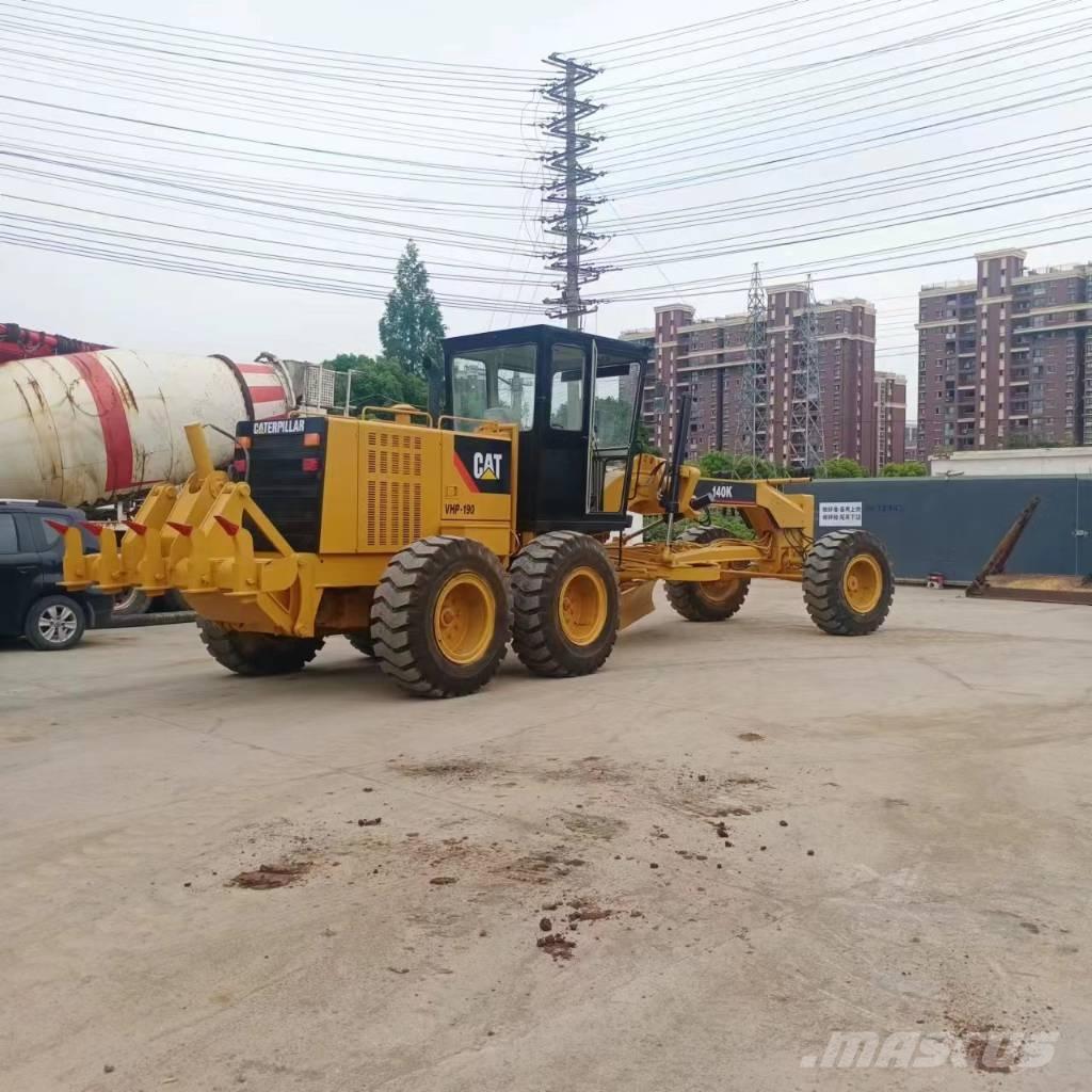 CAT 140 H Graders
