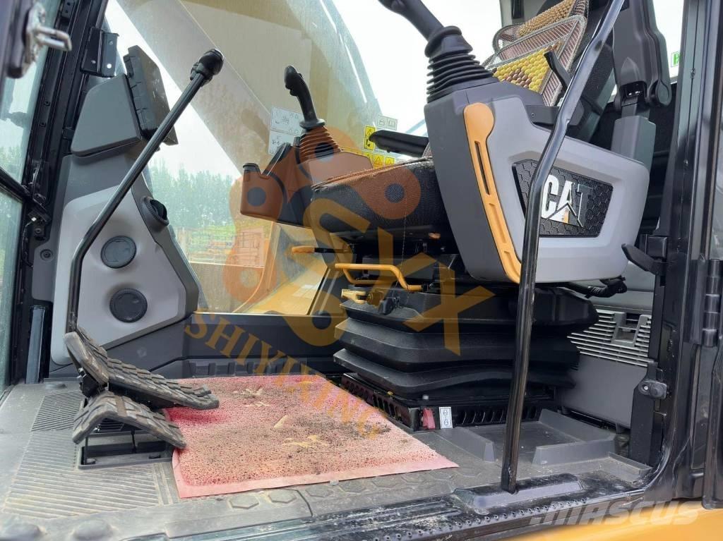 CAT 330 Crawler excavators