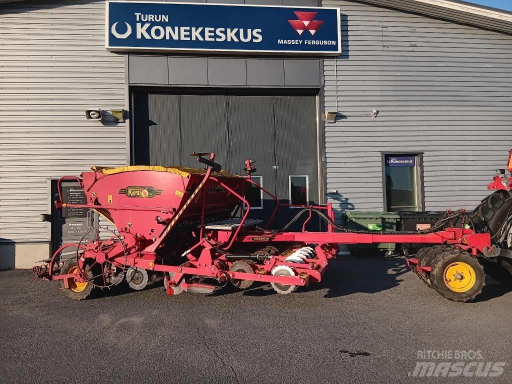 Väderstad Rapid 300C Combination drills