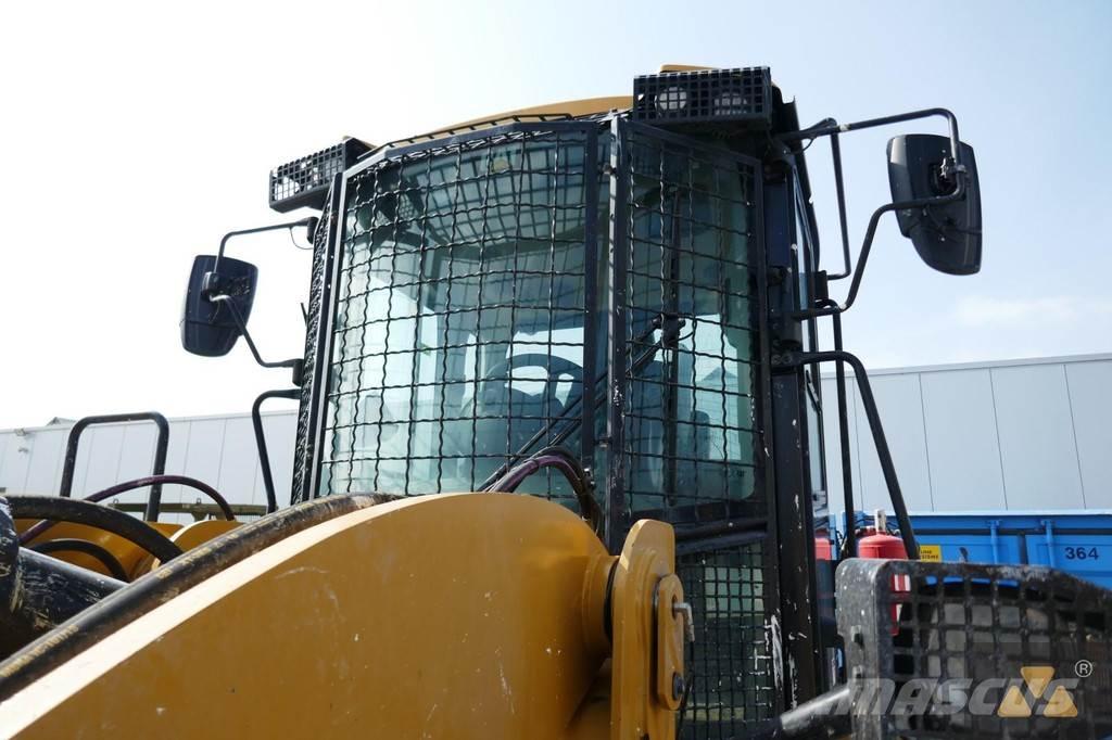 CAT Cab guards Cabins and interior