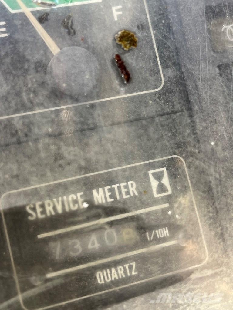 Hitachi EX 200-1 Crawler excavators