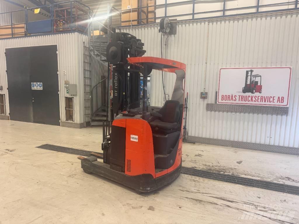 BT Toyota RRE 160 Reach truck