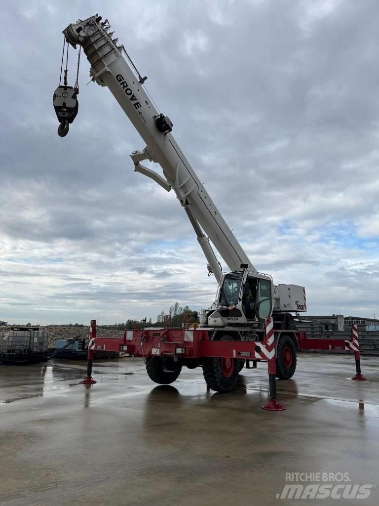 Grove RT 550 E All terrain cranes