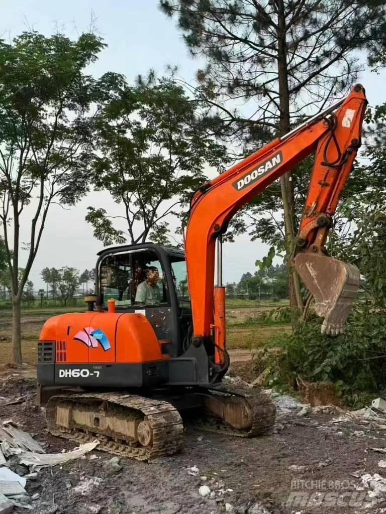 Doosan DH60 Mini excavators < 7t (Mini diggers)