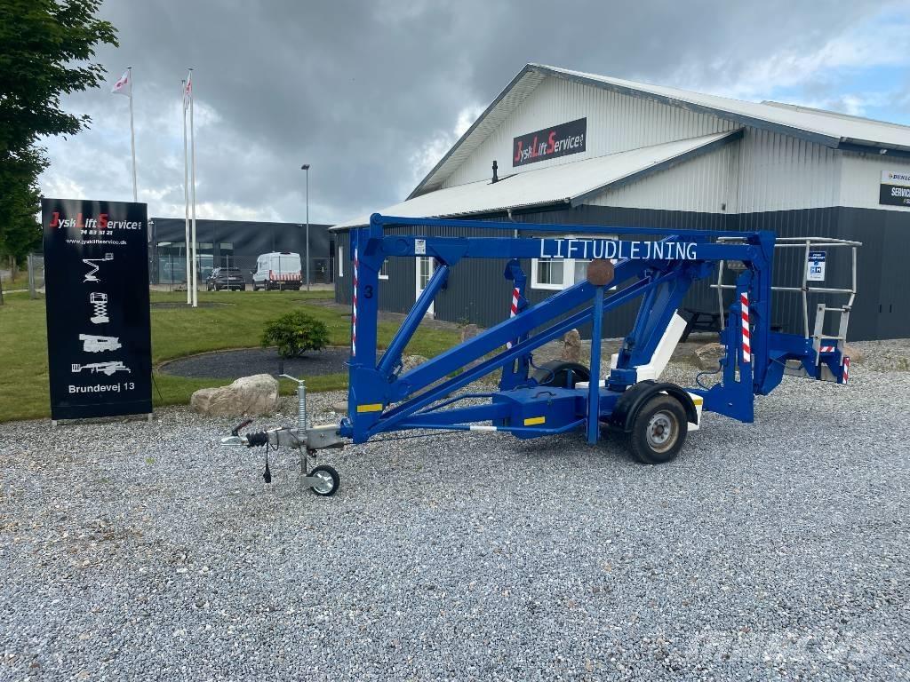 UpRight TL38 Trailer mounted platforms