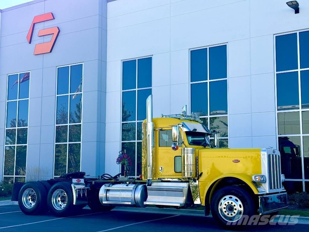 Peterbilt 389 Prime Movers