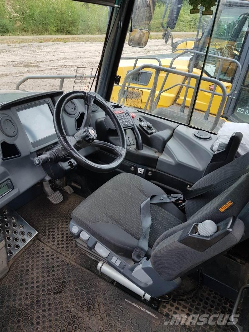 Bell B30 E Articulated Haulers