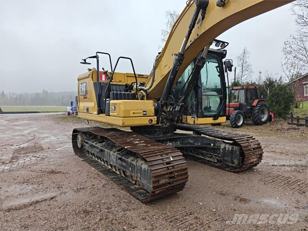 CAT 320 Crawler excavators